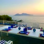 فيلة Il Carrubo Sul Mare ماسّا لوبْرينسِ